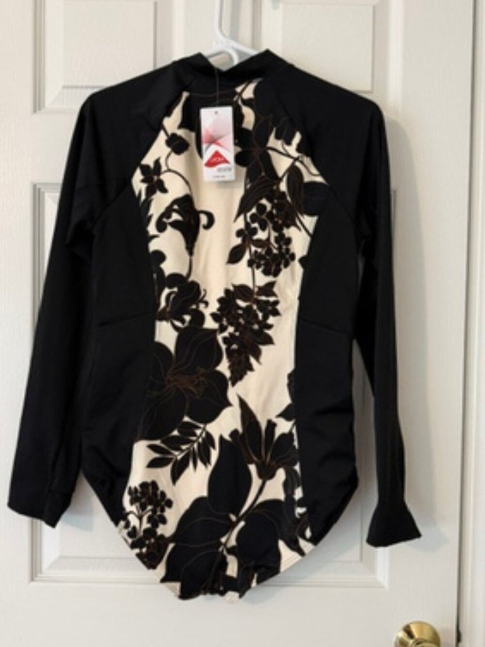 Land's End Women's One-Piece Swimsuit Size 12 Black Floral Lycra Xtra Life